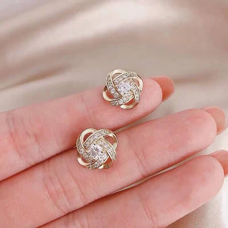 Hebe Zirconia Earrings